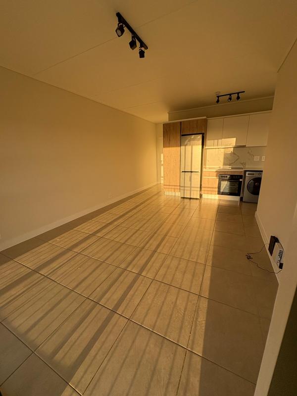 To Let 1 Bedroom Property for Rent in Richwood Western Cape